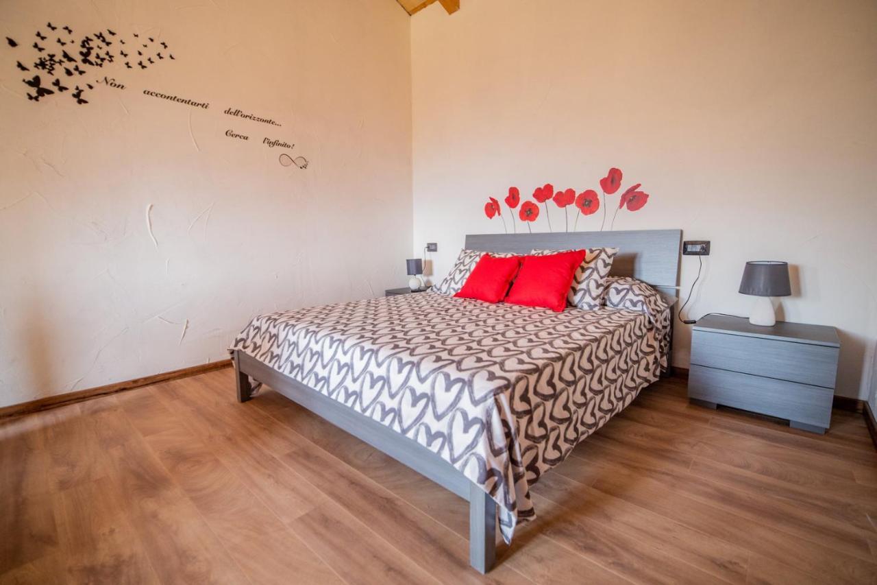 Agriturismo La Cascina B&B Сан-Феделе-Интельви Экстерьер фото
